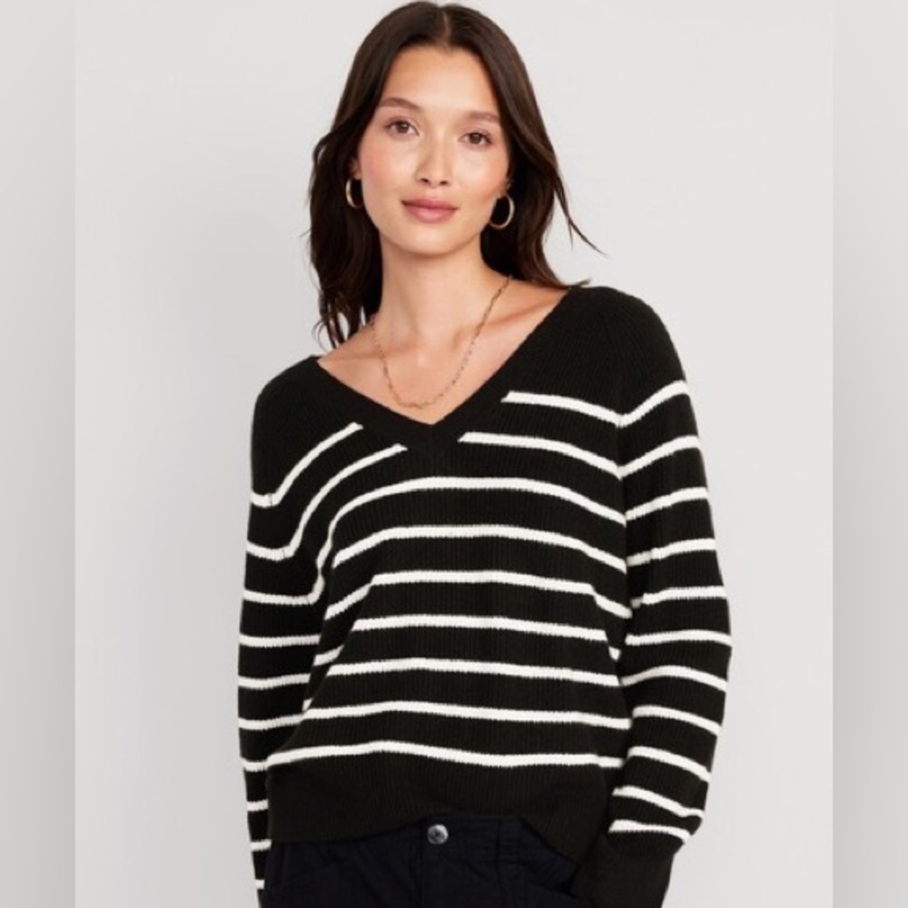 Nwt! Black/White Striped V-Neck Shaker-Stitch Cocoon Sweater - Size 2x